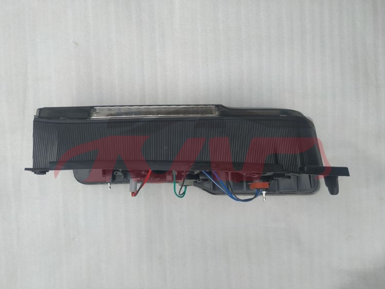 For Nissan 2687e26/nv350 2014 Limited&nbsp;tail Lamp W/ Wire &w/ Bulb Tea-brown&nbsp;, Nissan  Rear Lamps, Urvan Advance Auto Parts-