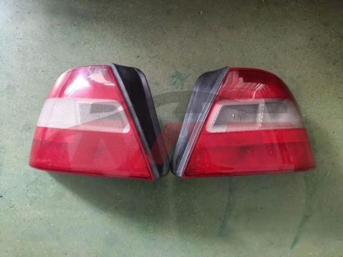 适用于尾灯&nbsp;尾灯，本田款式，透明色&nbsp;33551-ST3-G11 33501-ST3-G11, 底盘件产品 汽车车身配件价格,  汽车配件-33551-ST3-G11 33501-ST3-G11