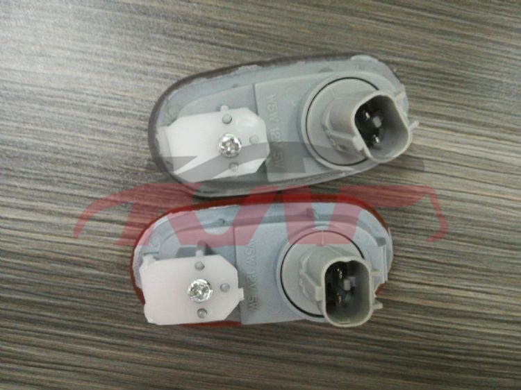 For Mitsubishi 1330pajero Montero V33&nbsp;side Lamp White/yellow&nbsp;mb847540,mb821172, Mitsubishi  Auto Parts, Pajero Auto Parts-MB847540,MB821172