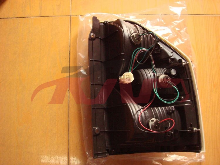 For Mitsubishi 13312001-2006 Pajero V73&nbsp;rear Lamp&nbsp;, Mitsubishi  Auto Part, Pajero Auto Parts-