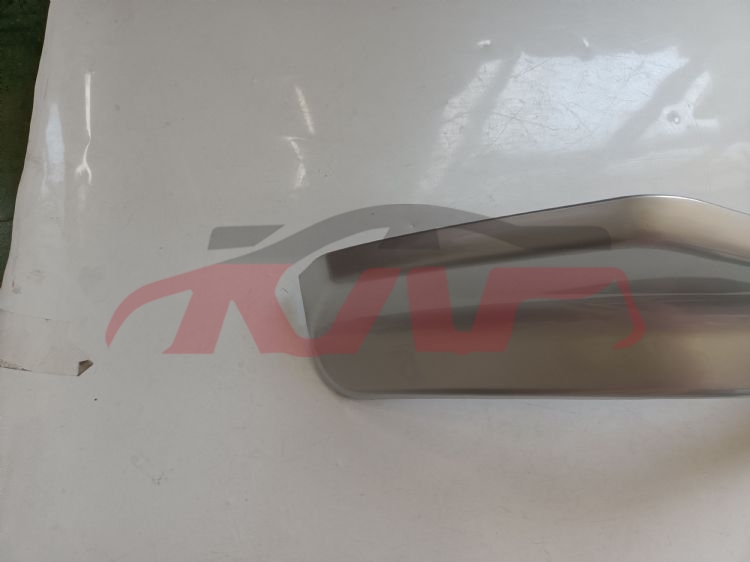 For Mitsubishi 13312001-2006 Pajero V73&nbsp;front Bumper Strip Silver&nbsp;mr520209, Pajero Parts For Cars, Mitsubishi  Car Lamps-MR520209