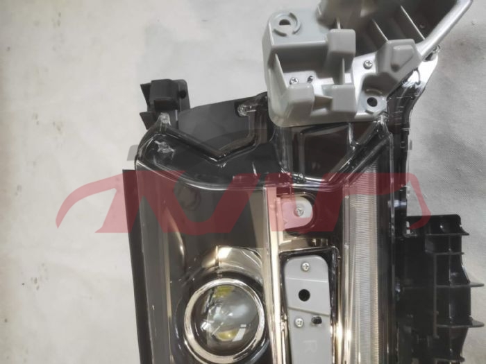 适用于丰田2016 兰德酷路泽FJ200&nbsp;前大灯/黑底，16-20都是同一款&nbsp;, 兰德酷路泽 配件, 丰田 汽车配件-