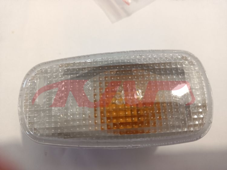 适用于丰田2003-2009 霸道/FJ120&nbsp;叶子板边灯，不带灯泡和底座，里面是黄色反光片&nbsp;, 霸道普拉多 汽车配件目录, 丰田 叶子板灯-