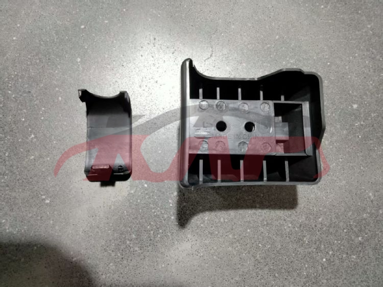 For Toyota 205581992 Hilux&nbsp;side Bumper Guard&nbsp;52401-89105  52402-89105, Toyota  Water Tank Frame Car, Hilux Car Accessories-52401-89105  52402-89105