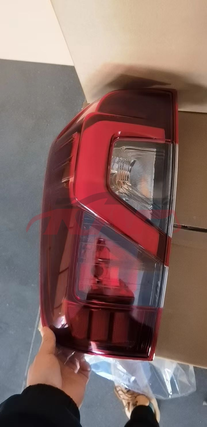 For Nissan 20962021 Navara&nbsp;tail Lamp&nbsp;, Nissan  Auto Part, Navara Advance Auto Parts-