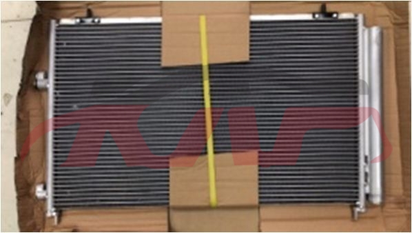 适用于丰田2016-2018 RAV4 冷凝器 AT 2.4 L 88460-42110, RAV4 汽车配件, 丰田 汽车配件-88460-42110