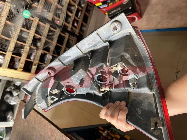 For Toyota 26332012-2015 Avanza&nbsp;tail Lamp&nbsp;81550-bz200  81560-bz200, Toyota  Rear Lamps, Avanza Accessories-81550-BZ200  81560-BZ200