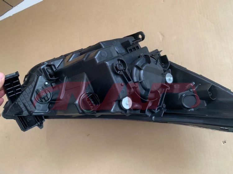 For Hyundai 15172011-2013 Accent&nbsp;head Lamp W/8hole&8pin , W/motor, Russia Type&nbsp;l92101-4l000 R92102-4l000, Accent Auto Accessorie, Hyundai  Stard Halogen Headlight-L92101-4L000 R92102-4L000