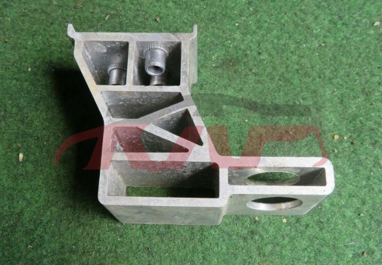 For Benz 849w213 16&nbsp;radiator Support&nbsp;2135010620  2135010720, E-class Accessories, Benz  Auto Lamps-2135010620  2135010720