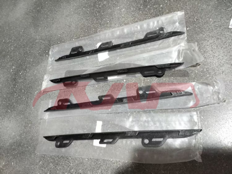 For Porsche1871cayenne 9y0 18-22&nbsp;strip Silver&nbsp;9y0807245 9y0807246 9y0807245a 9y0807246a, Cayenne Car Accessories, Porsche Auto Part-9Y0807245 9Y0807246 9Y0807245A 9Y0807246A