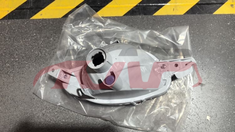 For Toyota 26722015-2017 Yaris&nbsp;rear  Fog Lamp&nbsp;l 81591-0d190 R 81581-0d230, Toyota  Back Rear Fog Light Lamp, Yaris Accessories-L 81591-0D190 R 81581-0D230