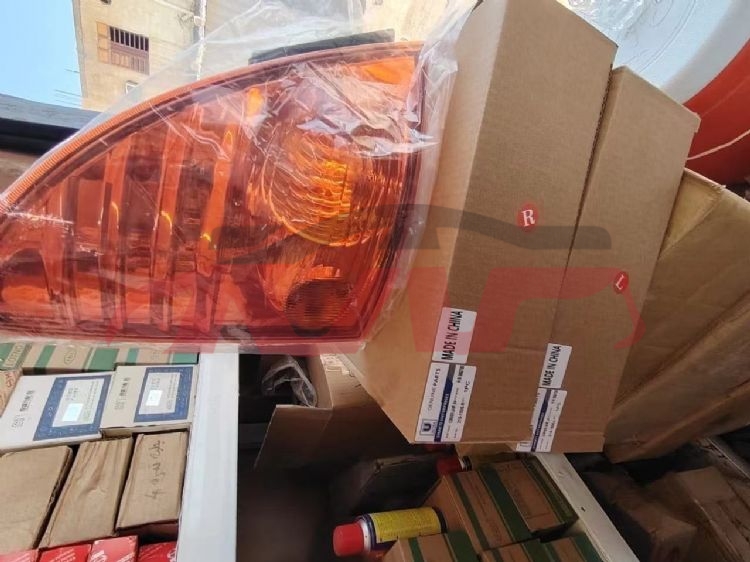For Hino 2273fg Gh 02&nbsp;corner Lamp&nbsp;81520-1931    81510-2081, 500 Parts For Cars, Hino  Headlights-81520-1931    81510-2081