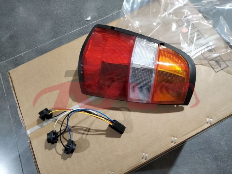 For Isuzu 166489-94&nbsp;tail Lamp&nbsp;, Pick Up Kb26 Car Parts, Isuzu  Auto Part-
