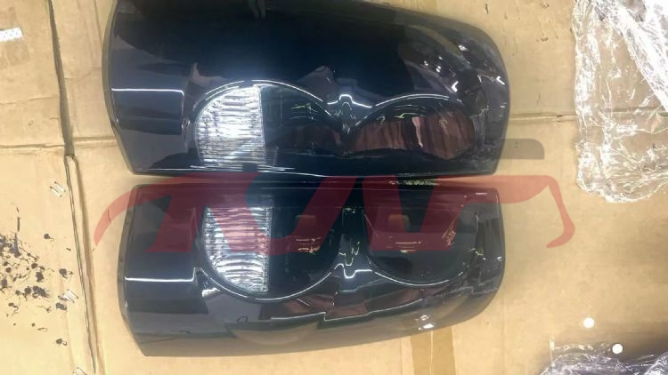 For Chevrolet 29892003-2006 Silverado&nbsp;tail Lamp&nbsp;gm2800174   Gm2801174, Chevrolet  Auto Part, Silverado Car Parts-GM2800174   GM2801174