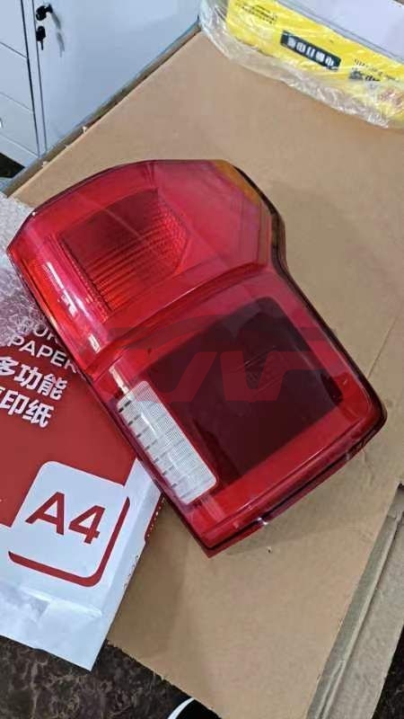 For Ford 21082020 F150&nbsp;tail Lamp&nbsp;l:kl3z13405b   R:kl3z13404b  L:fo2800268 R:fo2801268, F150  Pickup Truck Car Spare Parts, Ford  Auto Part-L:KL3Z13405B   R:KL3Z13404B  L:FO2800268 R:FO2801268