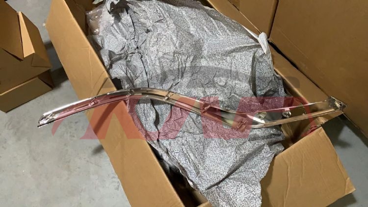 For Toyota 31112020 Fortuner&nbsp;head Lamp Chrome Strip Low Level&nbsp;, Toyota  Auto Part, Fortuner Car Accessorie-