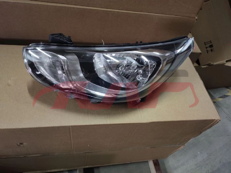 For Hyundai 15172011-2013 Accent&nbsp;head Lamp W/motor 8hole& 8pin&nbsp;l92101-1r040 R92102-1r040, Hyundai  Car Lamp, Accent Car Parts Discount-L92101-1R040 R92102-1R040