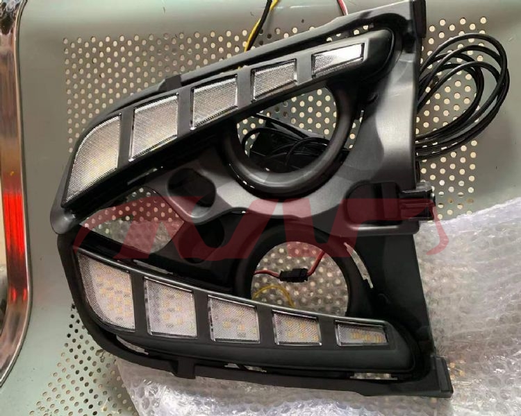 For Toyota 11082018-2020 High Lander&nbsp;fog Lamp Cover&nbsp;, Toyota    Front Fog Lamp, Highlander Car Parts-