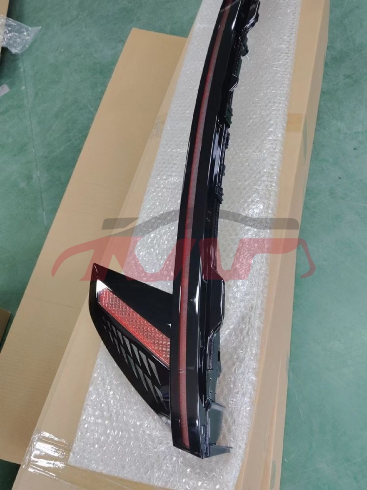 For Hyundai 32612021-2022 Tucson&nbsp;through  Lamp High-level&nbsp;92403-n9000, Hyundai  Front Fog Light, Tucson (ix35) Automotive Parts-92403-N9000