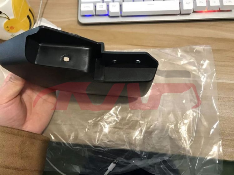 For Ford 6102015 Transit&nbsp;mud Guard&nbsp;1915641   1915642, Ford  Auto Part, Transit Car Accessories Catalog-1915641   1915642