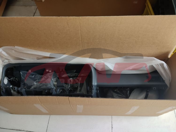 For Toyota 12132000 Hiace&nbsp;instrument Table&nbsp;, Hiace Replacement Parts For Cars, Toyota  Auto Part-