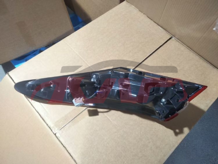For Toyota 33432022 Camry Middle East&nbsp;tail Lamp, Led&nbsp;81550-0676+0   81560-06760, Camry Car Parts, Toyota  Auto Part-81550-0676+0   81560-06760