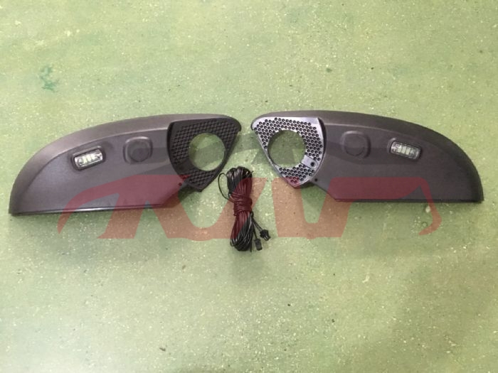 For Toyota 2352016-2018 Landcruiser Fj200&nbsp;mirror Support&nbsp;, Toyota  
side Mirror Support, Land Cruiser Car Part-