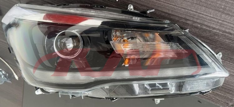 For Suzuk 37172015-2025&nbsp;head Lamp, Deluxe&nbsp;lh  35300m82r01         Rh  35100m82r01, Ciaz Auto Parts, Suzuk  Car Headlamps-LH  35300M82R01         RH  35100M82R01