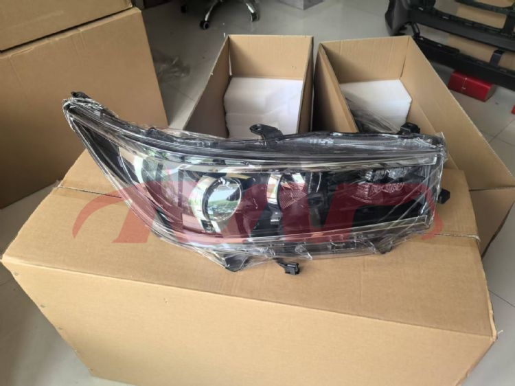 For Toyota 5752016-2017 Innova&nbsp;head Lamp, High Type&nbsp;, Innova  Car Parts Discount, Toyota  Car Headlamps-
